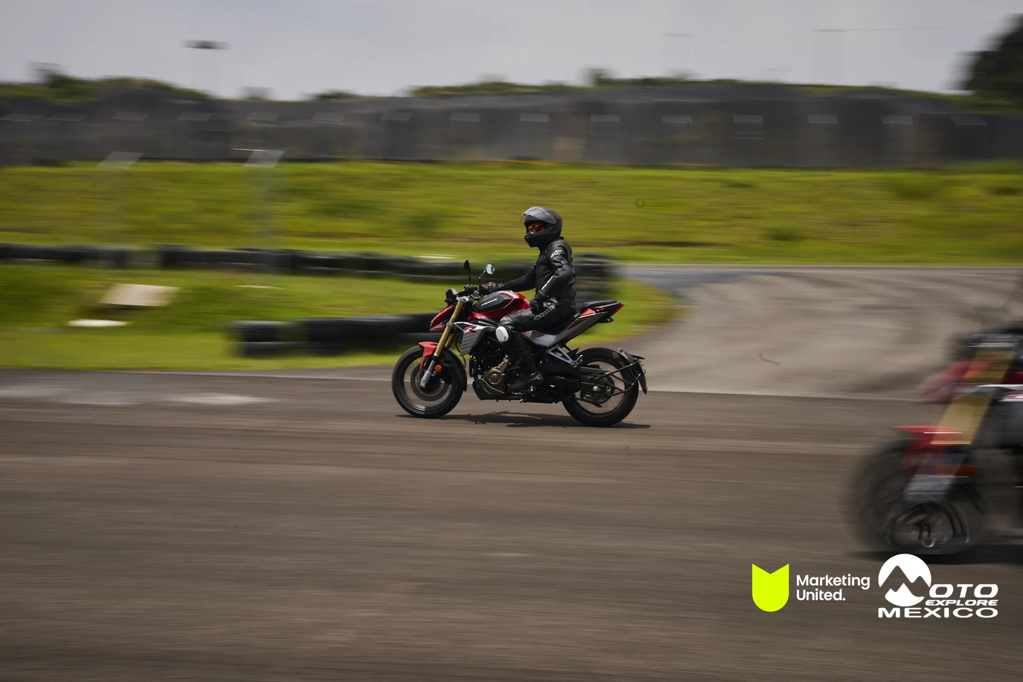 HUNK TRACKDAY 439